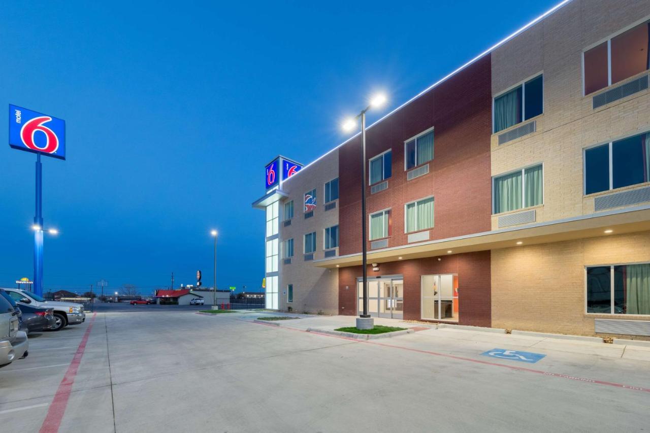 Motel 6 Fort Worth, Tx - North - Saginaw Dış mekan fotoğraf